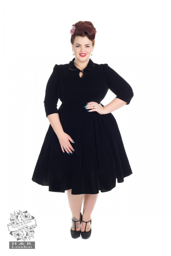 Glamorous velvet dress online